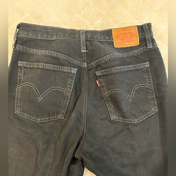 Vintage Levi’s Size 28 - Picture 4 of 4